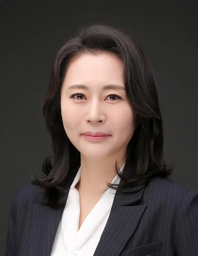 김민정